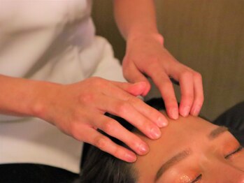 癒し~ぷ 鎌倉店/額のマッサージ