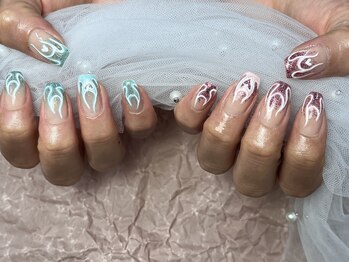 トリー アンド デリー(Toliy&Deliy)/水彩アートネイル