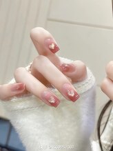 怡心殿 ネージュ(neige) 咲ネイル