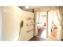 マリポサビューティ(MARIPOSA BEAUTY)/内観：待ち合いスペース