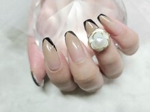 シュガーネイル(sugar nail)/黒フレンチ×カメリア