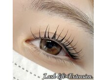 エマアイラッシュ(emma eyelash)/パリエク/マツパ/エクステ