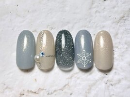 スノーブルーネイル