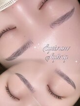 アテ ドゥ(ate deux)/眉スタイリング