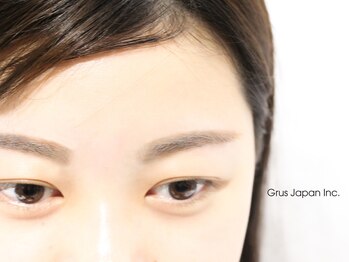 geNe 'n GRUS(ジーン アンド グルス)/美眉スタイリング