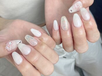 プライズアイリス アイラッシュ 池袋東口店(prize Iris eyelash)/シアーホワイト☆