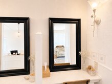 まつ毛専門サロン アイシス 京橋店の雰囲気（make space＊クレンジングシート、綿棒等ご用意ございます◎）