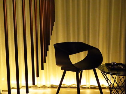 ディヴォーション アオヤマ(La devotion AOYAMA)の写真