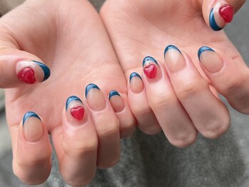 ラフィーナ(RAFFINA)/カラーフレンチ＋ハートパーツ