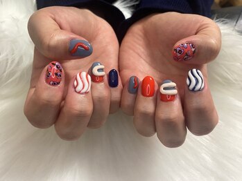 ジューシーネイル(Juicy Nail)の写真/トレンド～個性派アートまで対応できるベテランネイリストの技術力◎更にお得な【定額コース】のご用意も♪