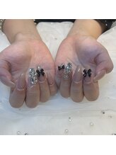 フリル(Frill)/ワンホンネイル×埋めつくし