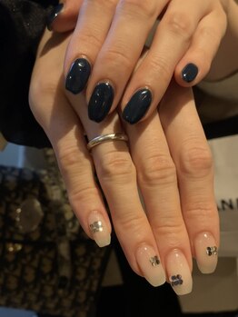 アトワ バイ サイ(A'tois by sai)/navy and holo .