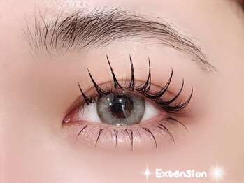スターラッシュ 梅田店(Star Lash)の写真/【全席半個室空間】お得な値段で毛質も選べて上下振り分けもＯＫ★持ちの良いバインドロックも大人気！