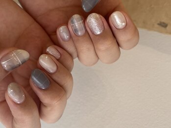 クルネ(QULNE)/チェックネイル/ブルー