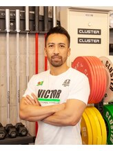 ポトレロ(POTRERO) Victor Onuki