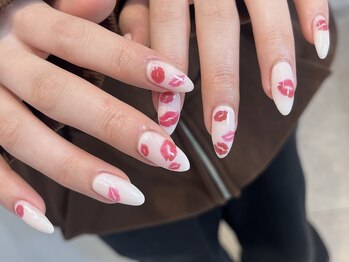 リンミウ(RiN.miu)/海外風ネイル &nbsp;Momo