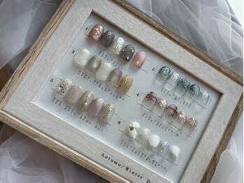 アットーレ 札幌の写真/手描きアートが彩る指先から秋、冬の訪れを感じて。大人可愛いデザインをご提案◎