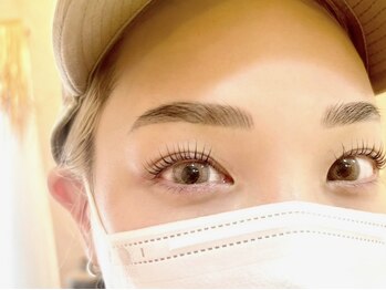 アイラッシュモアナ(eyelash MOANA)の写真/豊富な知識×卓越した技術で持ちの良さ◎理想の目元を実現♪長期間経っても持続するカールは高い技術力の証