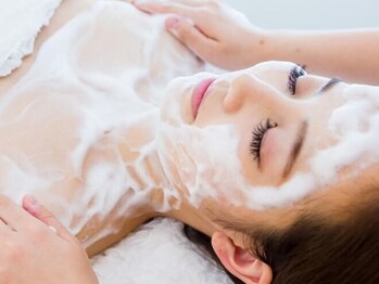 シャンティ(Shanti)の写真/【花嫁様のお悩みに合わせたフェイシャルケア☆】短期～長期とお客様にあった施術内容をご案内します♪