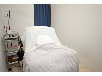 ベラルーナ 那覇おもろまち店(Bella Luna)