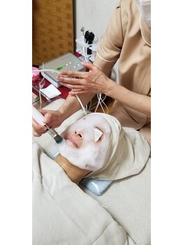 キレイとケンコウの応援サロン杉山/毛穴大掃除