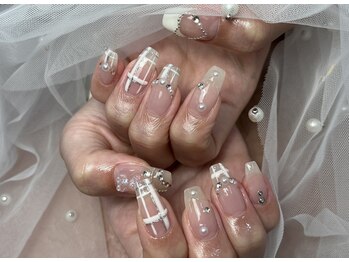 トリー アンド デリー(Toliy&Deliy)/優雅な指先を演出