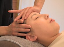 グレイ(GRAY)/骨盤矯正 骨格矯正 姿勢 猫背 顔