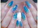 夏の花火ネイル