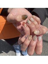 エム(em)/個性ニュアンス