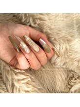 ソルミア ネイル 渋谷(Solmia nail)/大人カーキニュアンスネイル