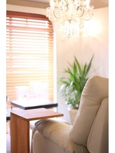 マリポサビューティ(MARIPOSA BEAUTY)/内観：チェア