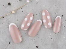 サンミーゴネイル 神戸店(Sunmego Nail)/ベージュ×ホワイトドットネイル
