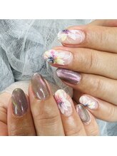 オズ ネイルアンドアイ(OZ NAIL&EYE)/