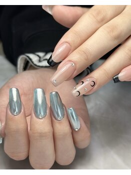 ネイルベベ(Nail bebe)/アシンメトリーデザイン♪