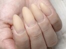 ベージュグラデーション。マット