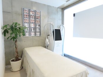 香椎井上整骨院 整体院/脂肪冷却マシン