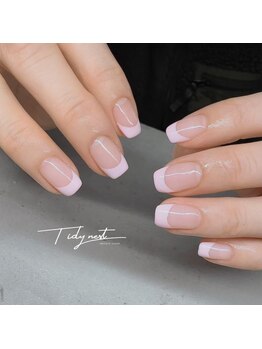 ティディーネスト(Tidynest)/カラーフレンチネイル