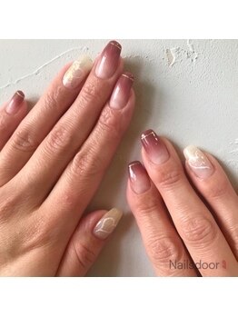 ラボラトリーヴォルズ(LaboratoryVors)/グラデーションアレンジネイル