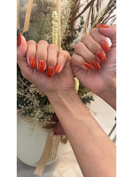 プルメリアドット(Plumeria.)/ワンカラーネイル