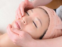 サロン ド シェ レステ(Salon de Chez reste)