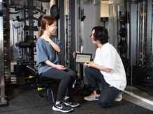 パーソナルジム アジャスト 横浜桜木町店(ADJUST)の雰囲気（身体の不調から目標体型について詳しく丁寧にヒアリング◎）