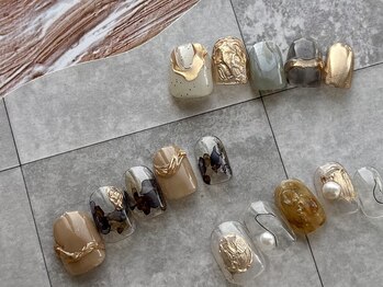 アトリエ ルー ネイルメゾン(atelier RU nail maison)