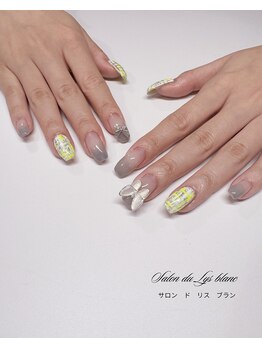 サロンドリスブラン(Salon du lys blanc)/ツイードX バタフライ