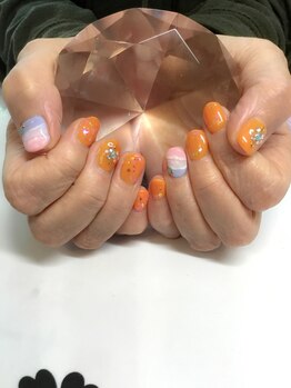 リリアーナ(Liliana)/夏ネイル