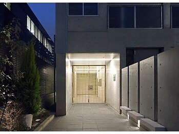 ヘッドステラ 恵比寿(Head Stellar)/夜22時まで営業/恵比寿