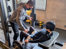 フューチャー(FUTURE)/ヒップスラスト