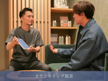 カズキハギワラ(Kazuki Hagiwara)/カウンセリング風景