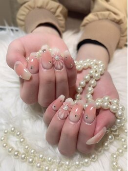 アイリナス(AILLYNAS)/