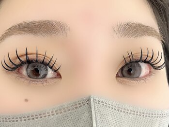 ビアンカ(BIANCA)の写真/【話題の&Healthy】トレンド顔に近づけながらも、目の形や骨格にフィットするよう丁寧にデザイン◎