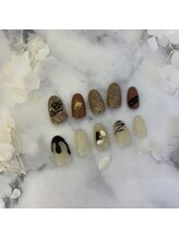 ネイル バズ(NAIL BUZZ)/初回ソフトジェルオフ込6800円